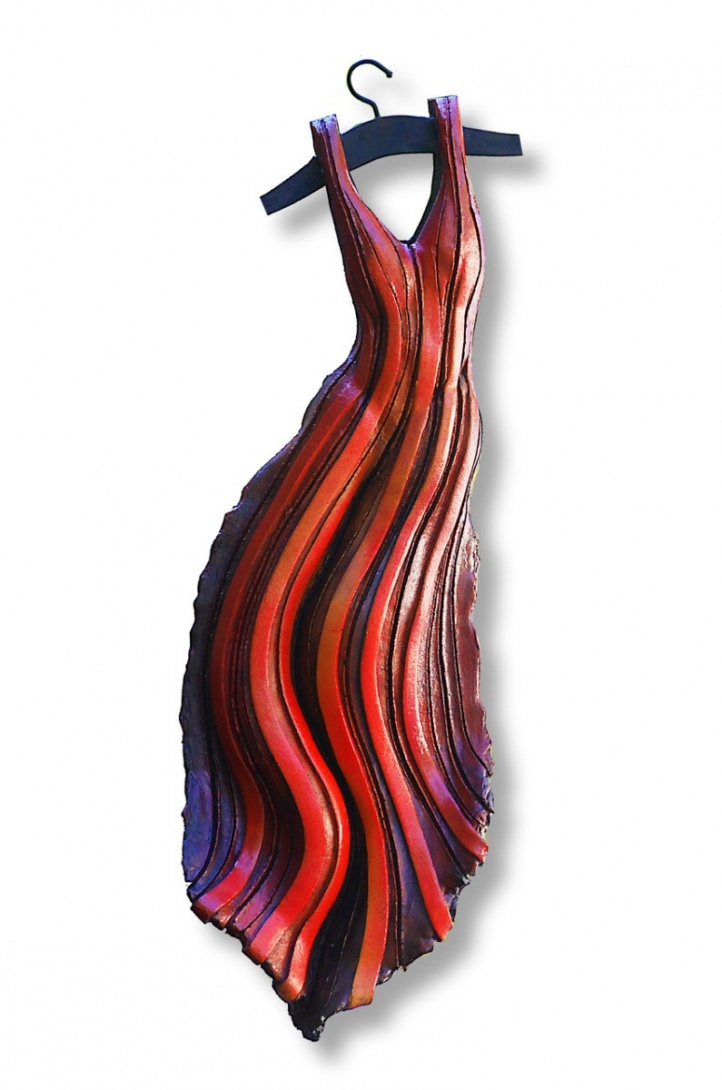 Red Carpet Dress, vägghängd i gruppen Konstgalleri / Tekniker / Skulptur hos NOA Gallery (100014_39)