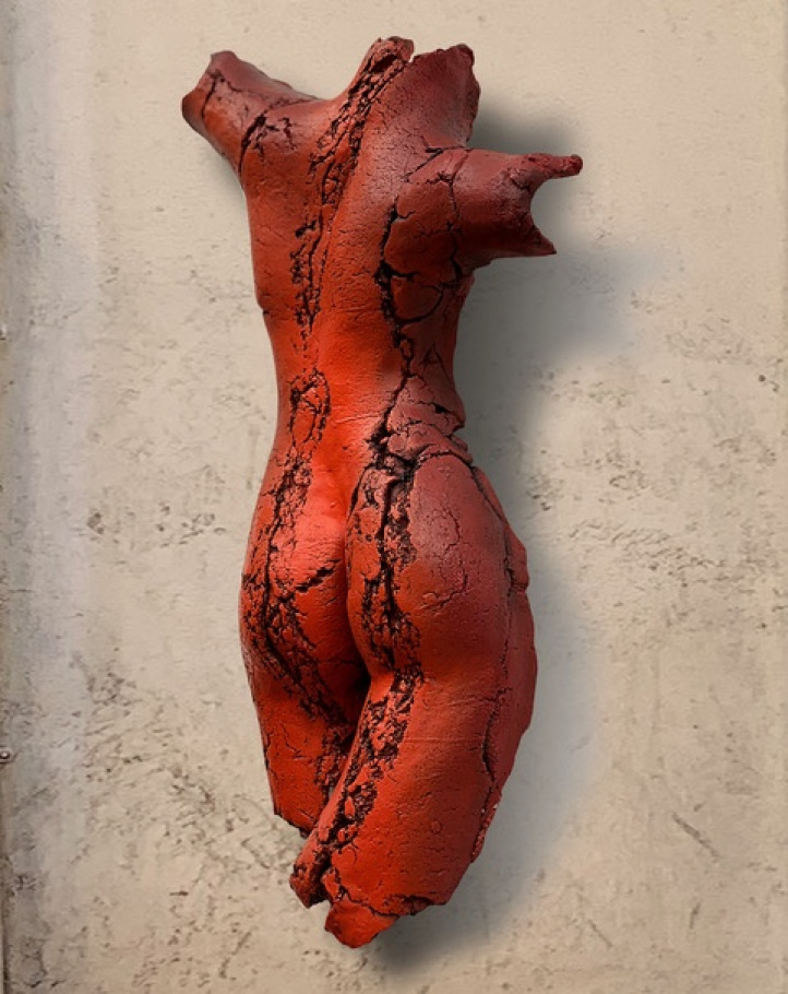 The Flying Tomato (Röd) i gruppen Konstgalleri / Inred med Konst / Statyer för inredning hos NOA Gallery (100014_599)