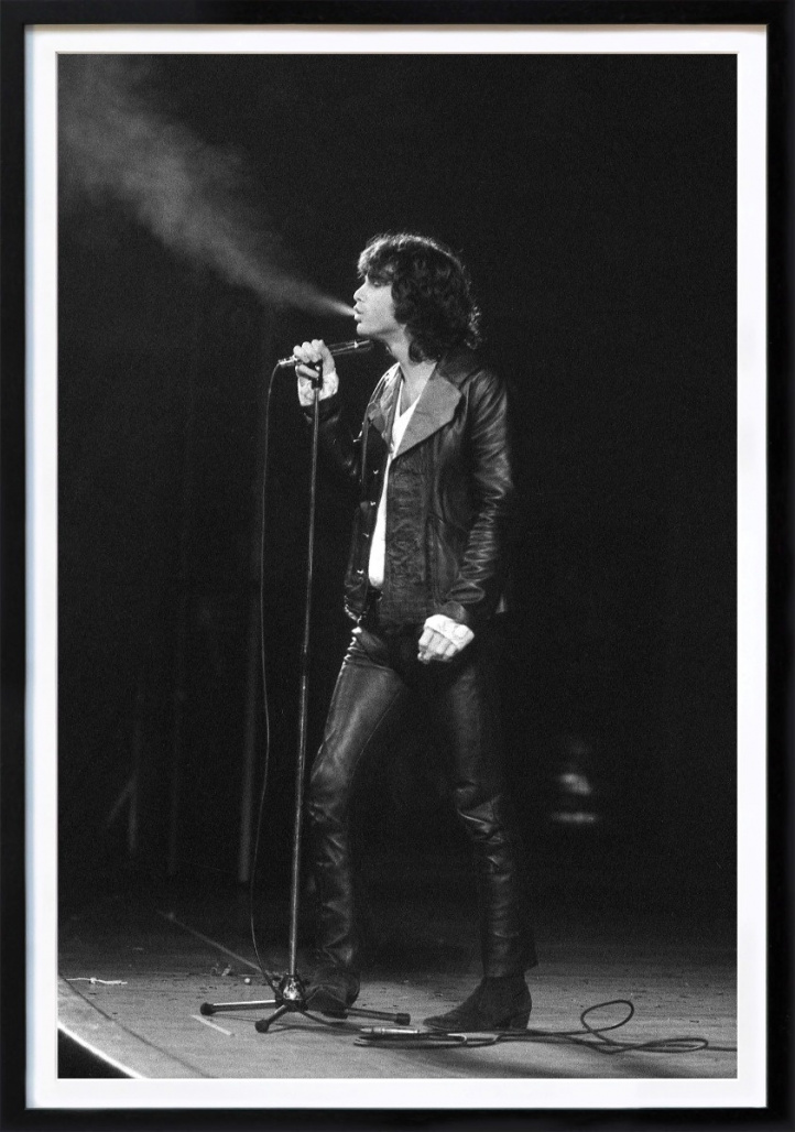 Jim Morrison, Stockhom 1968 i gruppen Konstgalleri / Fotografier / Expressen - Berättande som berör hos NOA Gallery (100179_2056)